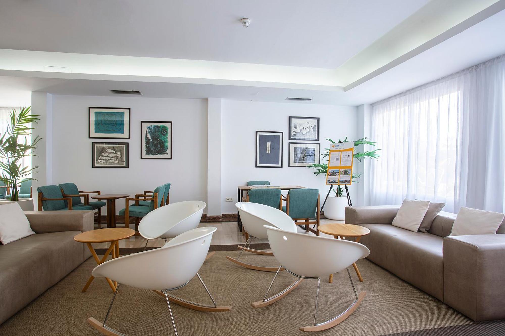 Bq Sarah -adults Only Hotel